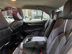 تۆیۆتا کامری